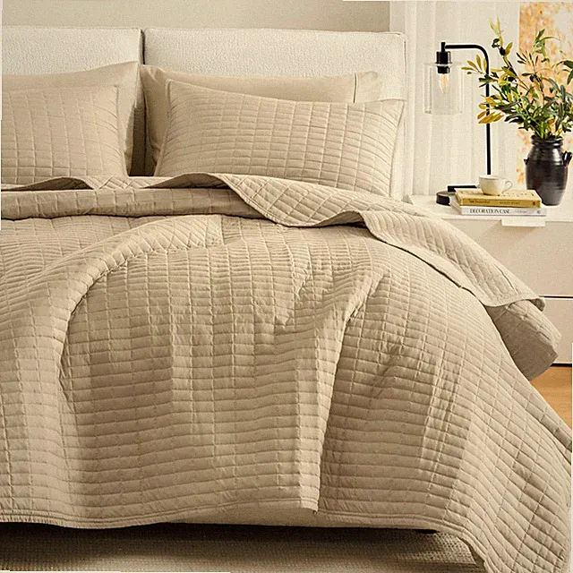 Comfort Spaces Queen Quilt Set Modern Reversible Plaid Coverlet Queen Bedding...